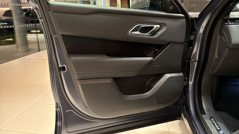 Land Rover Range Rover Velar 2.0 D200 MHEV Dynamic SE 5dr Auto Diesel Estate